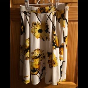 🌟3/30 ~ Floral Skirt - Faith and Joy (white & yellow)